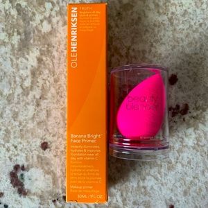 Beauty Blender and Banana Bright Primer duo